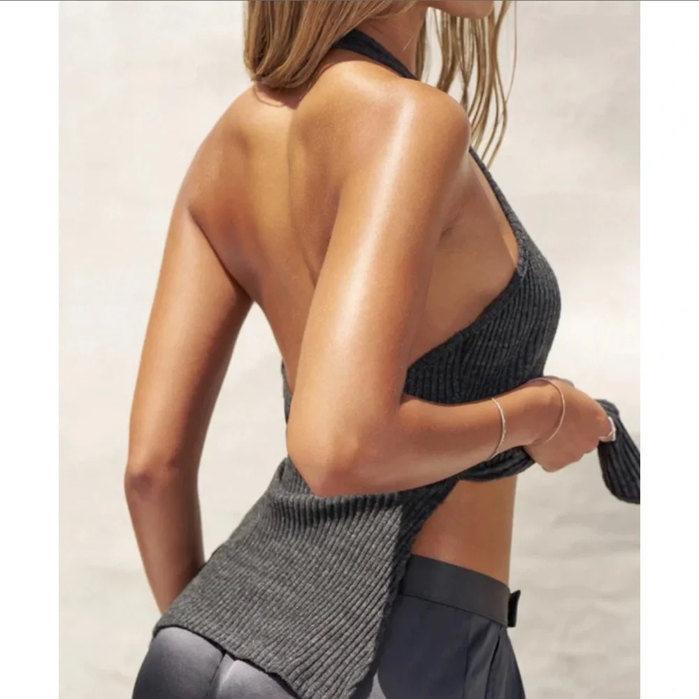 Joah Brown Khaki Ribbed Halter Top - Picture 2 of 12